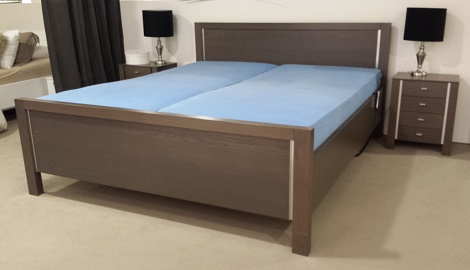 Ledikant opruiming 180x210cm,oak grey,eiken,nachtkastjes 4 laden,comforthoogte,showroommodel,Mistral